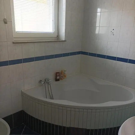 Relax דירה קמניק